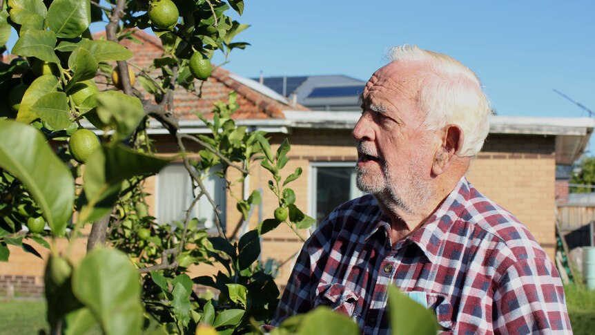 Bill knows all of his neighbours — and everyone who's lived on his street for the past 60 years