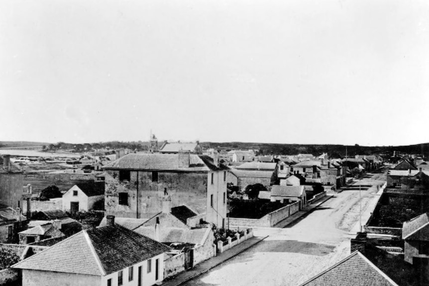 1870 photo of fremantle's high street 