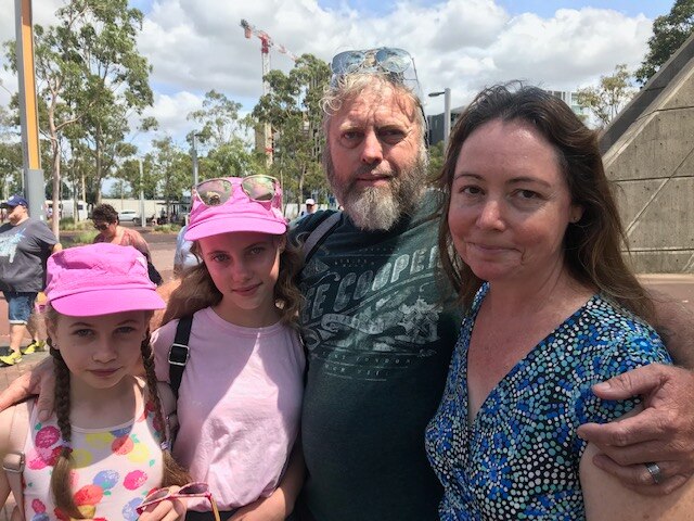 Queen fronted by Adam Lambert reprises band's iconic 1985 Live Aid set ...