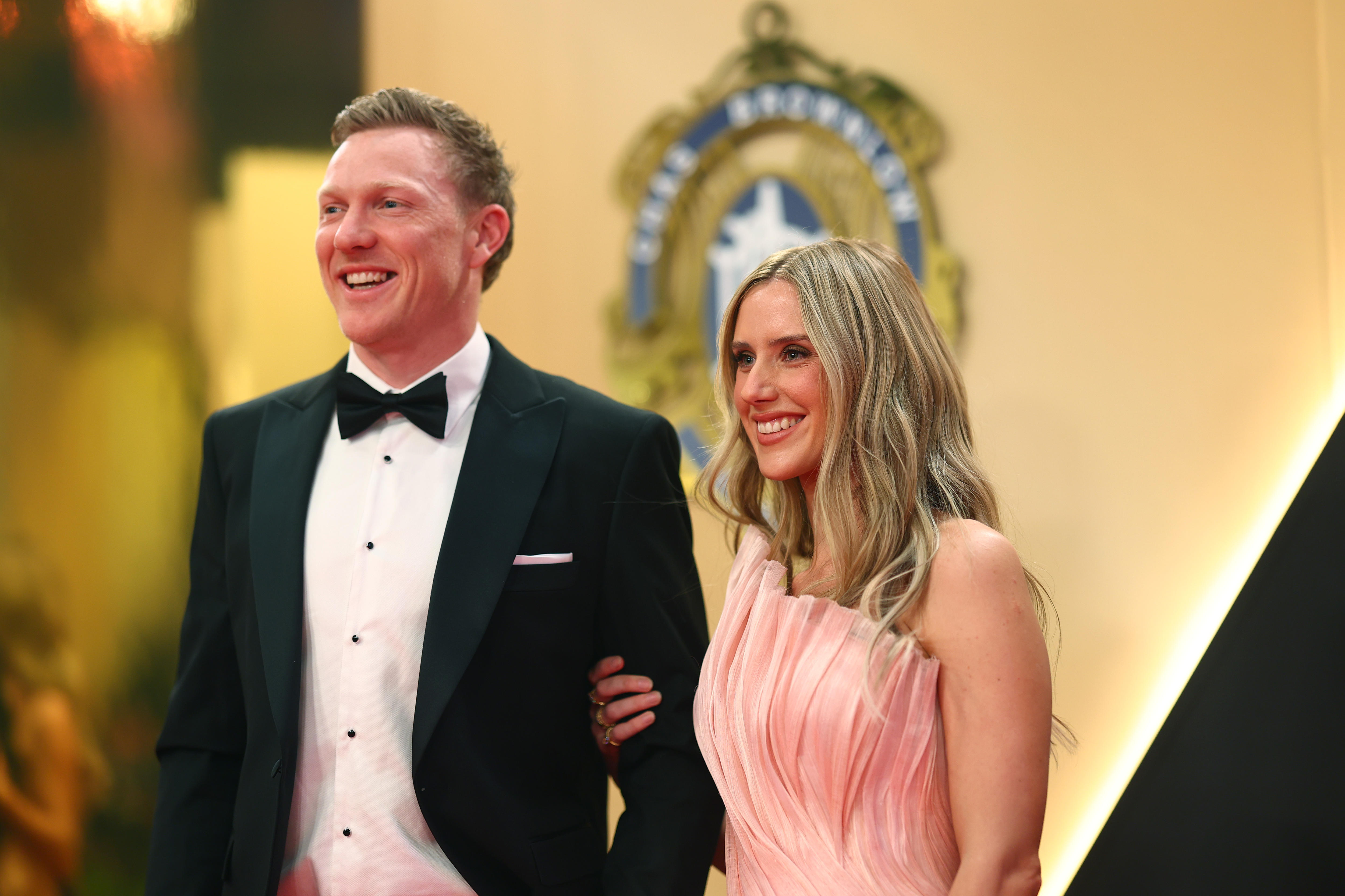 AFL stars and partners hit the red carpet for Brownlow Medal - ABC News & Headlines – Australian Broadcasting Corporation