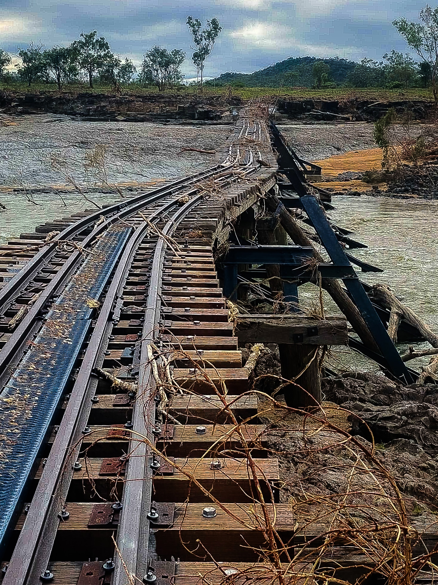 Flood ruins $500k Savannahlander bridge repair before it is used