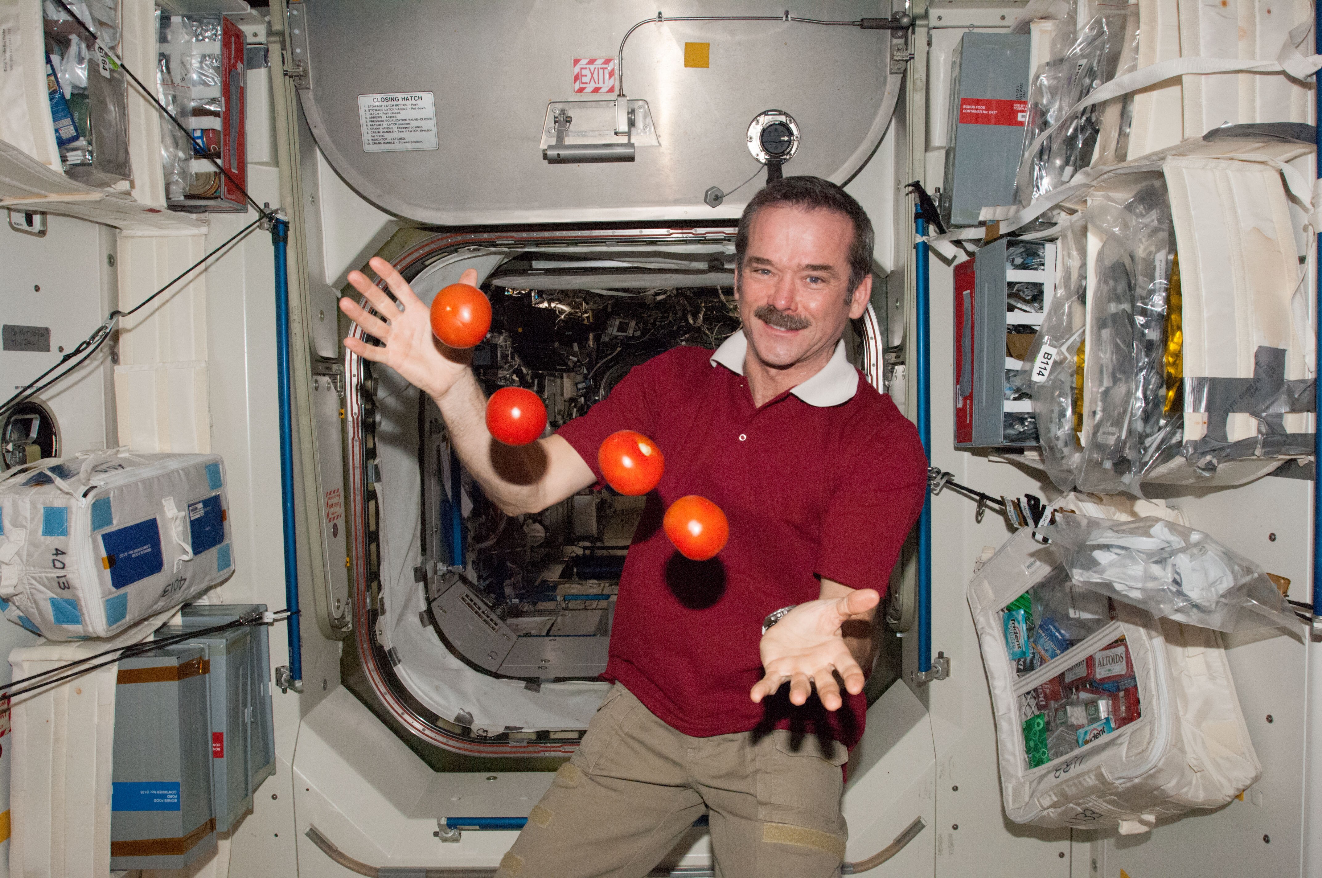 Food in space! 01 | Eating in orbit - ABC listen