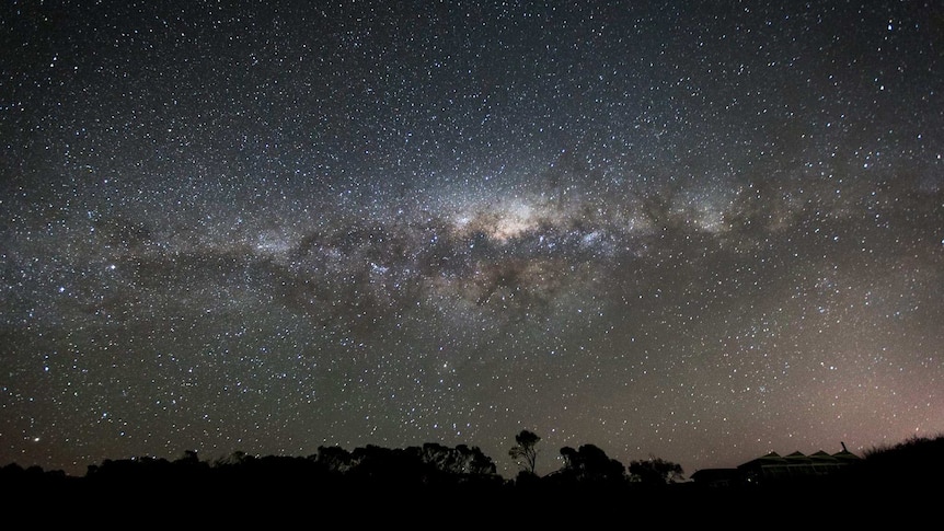 A world record attempt for stargazing will take place in Huonville this Friday.