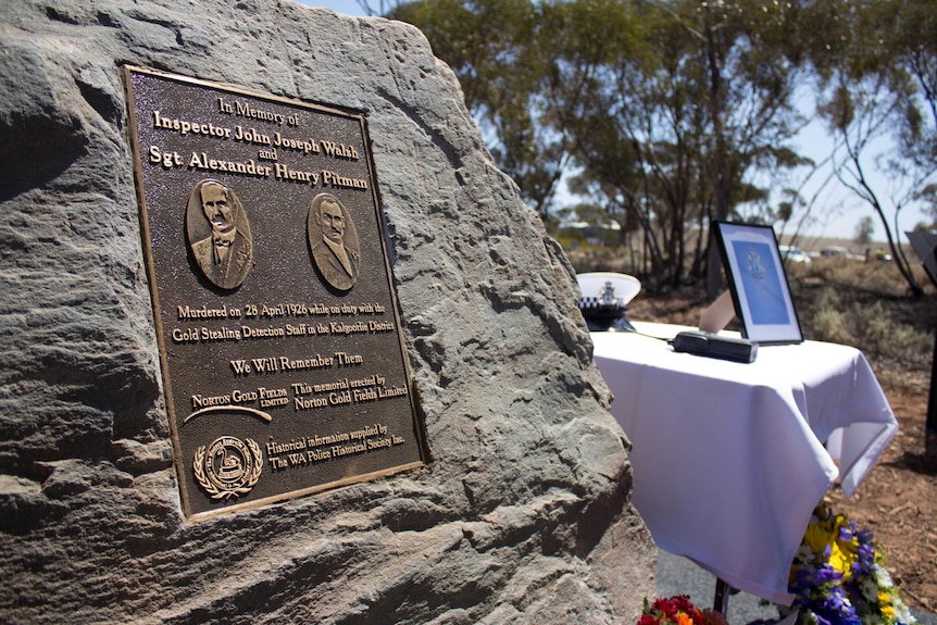 Image of the memorial to murdered gold stealing detectives John Walsh and Alexander Pitman, located west of Kalgoorlie.