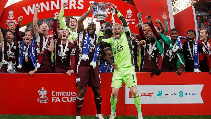 Leicester City wins its first FA Cup trophy, beating Chelsea 1-0 thanks to  Youri Tielemans' stunning strike - ABC News