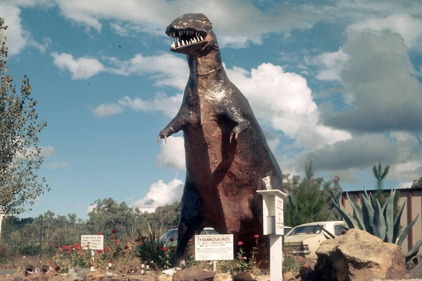 a giant replica of a t-rex