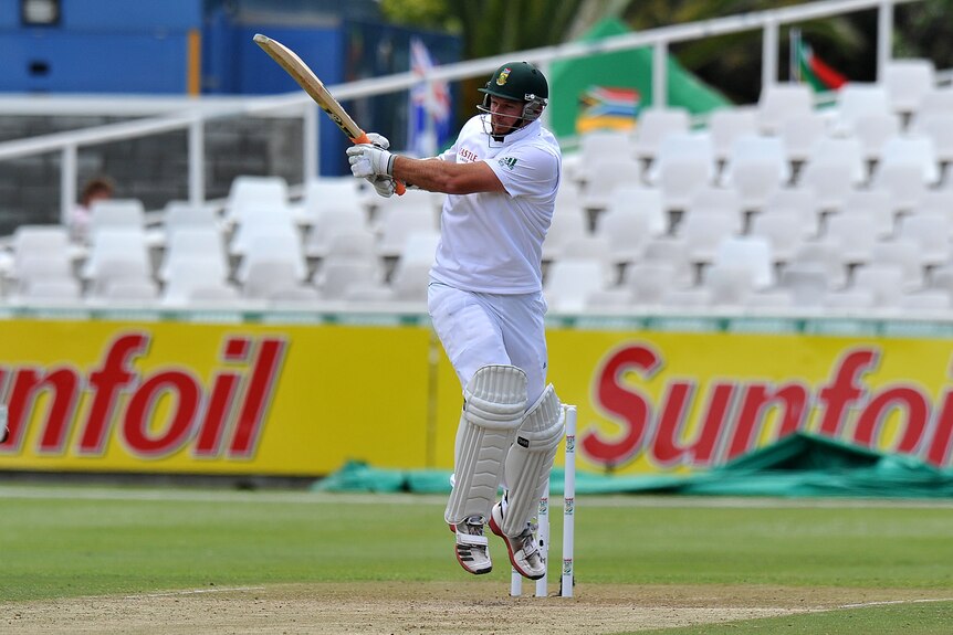 Cape Town centurion ... Graeme Smith hits out on his way to an unbeaten 101.