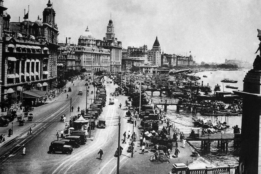 A view of Shanghai's Bund, 1920s
