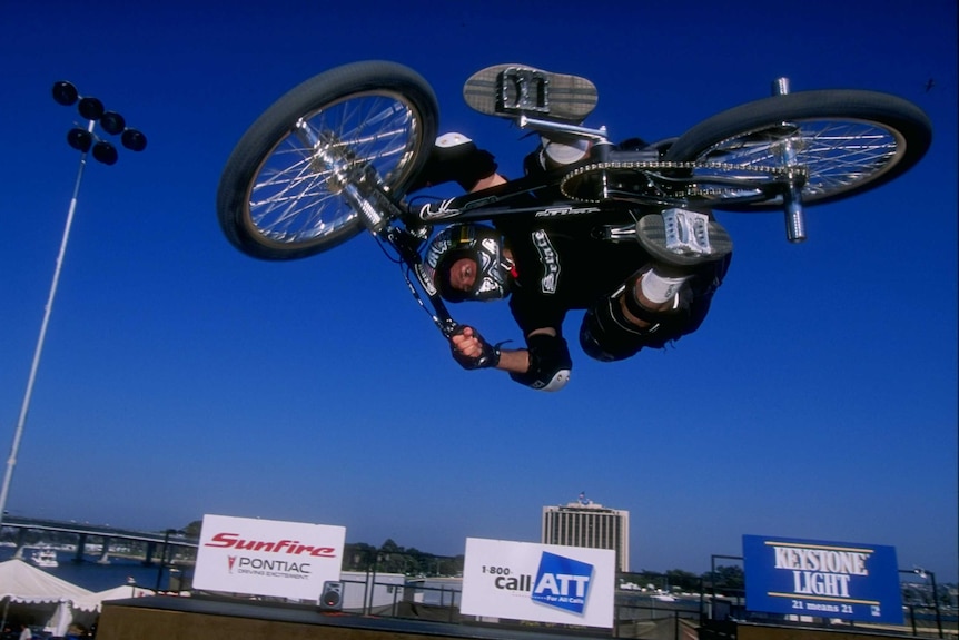 Dave Mirra in the air