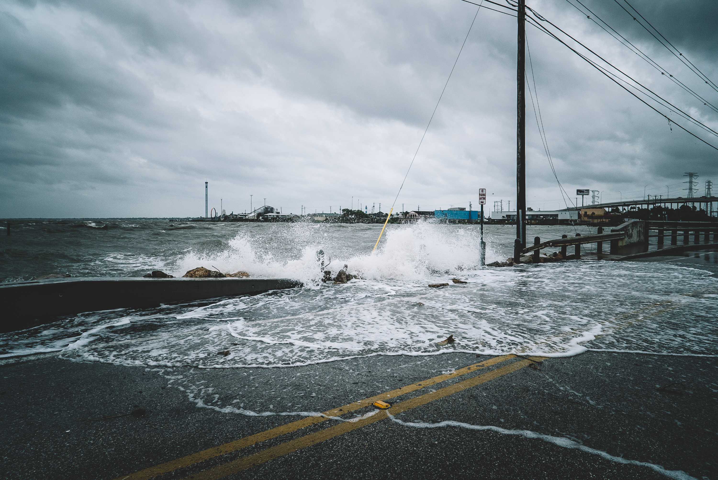 IPCC report on oceans predicts 'sweeping and severe' climate change ...