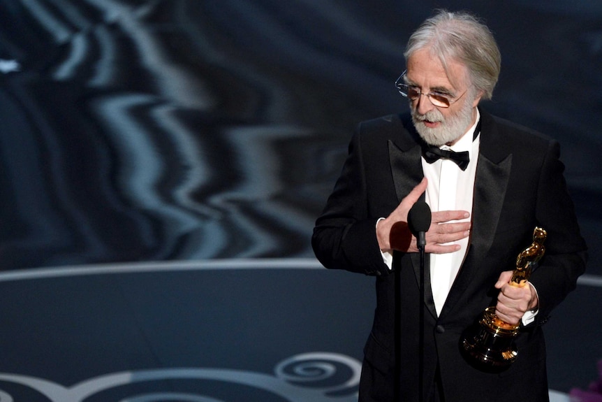 Michael Haneke accepts his Best Foreign Language Film Oscar.