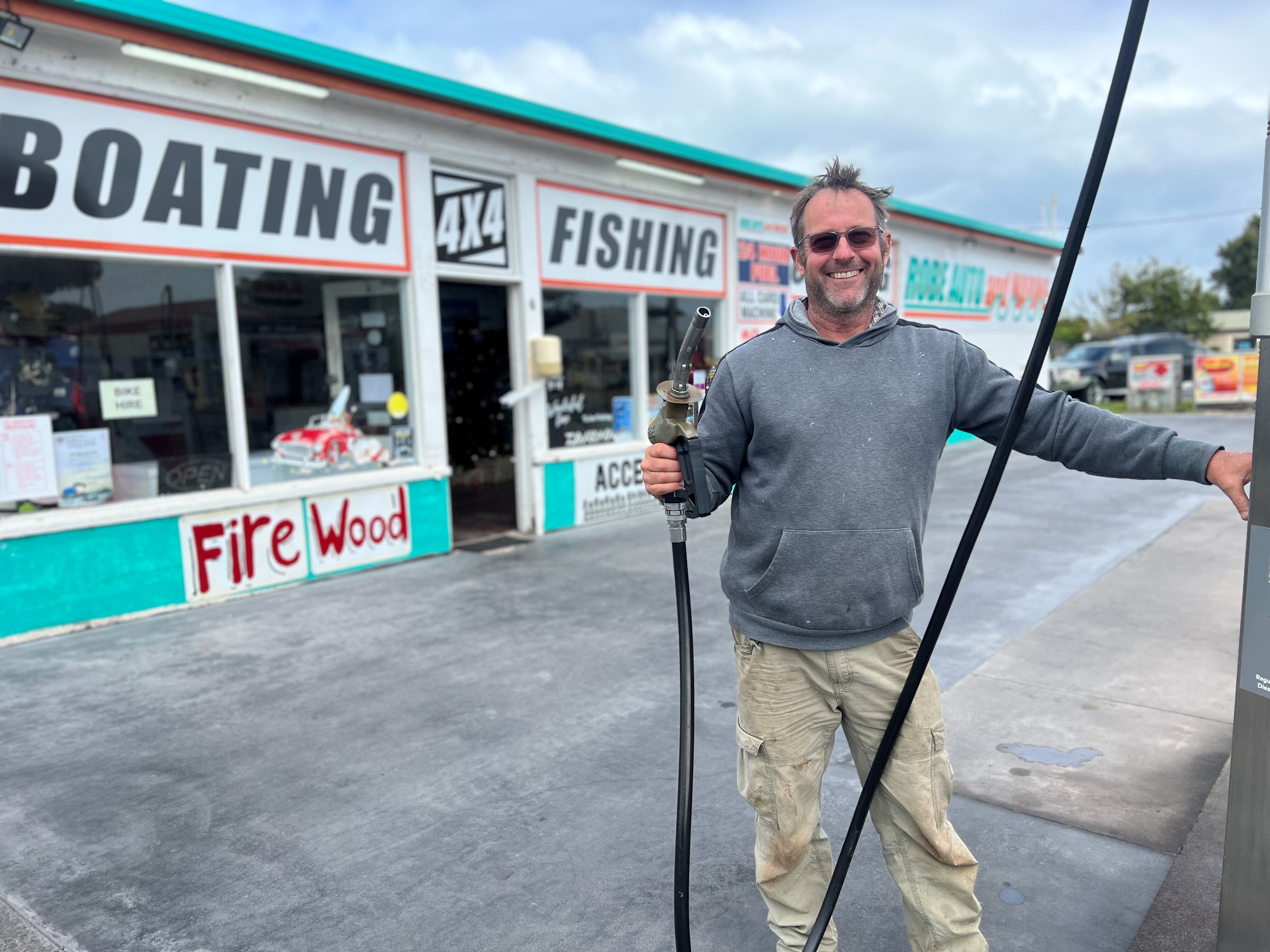 Last servo standing's time to shine as summer rush hits holiday hub