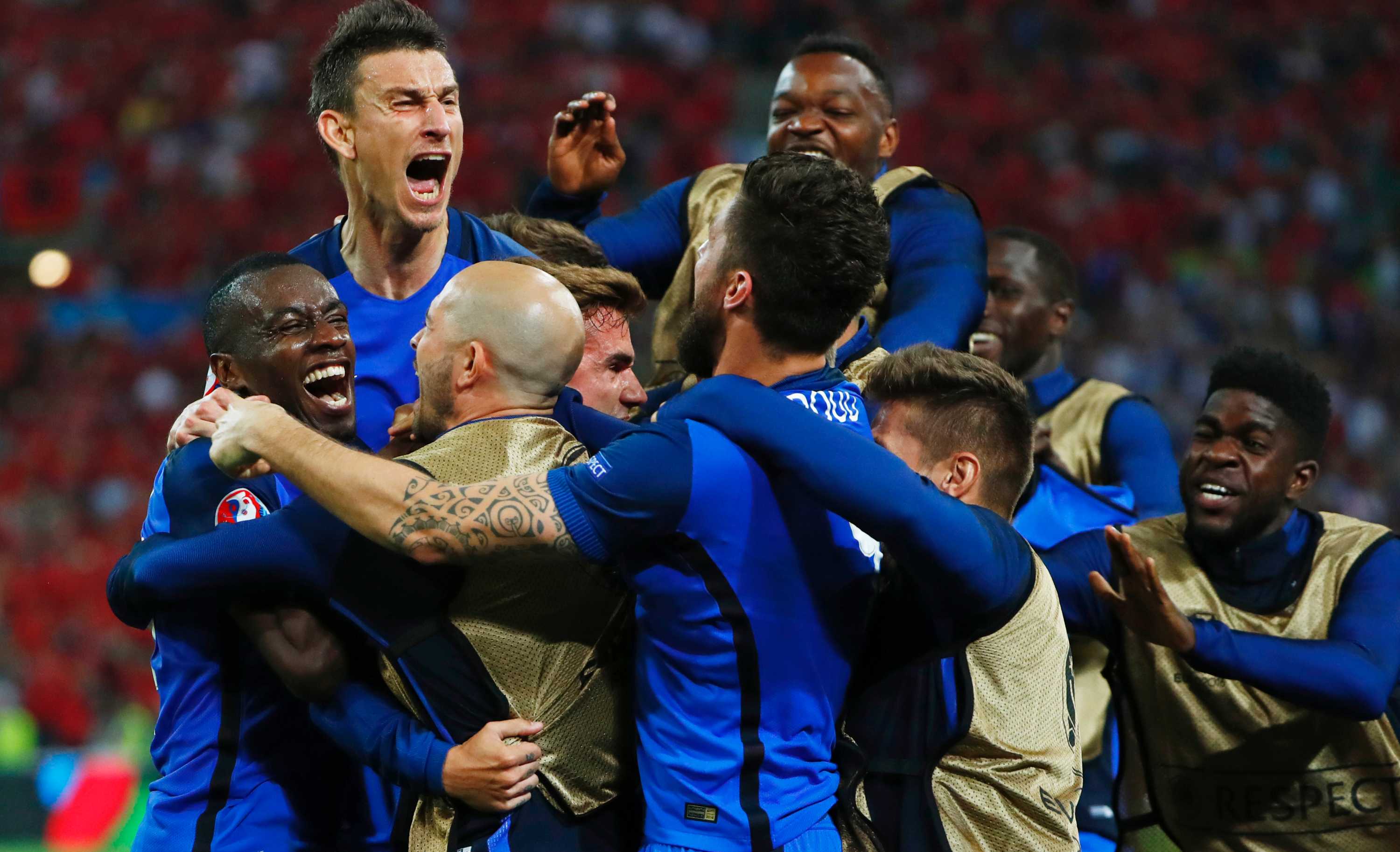 Сборная франции 1994. Сборная франции 2016. Футбольная сборная франции состав. Гризманн евро 2016. Футбольная команда сборной франции.