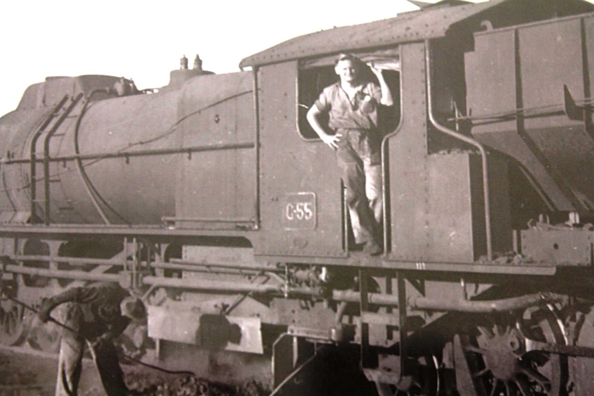 Locomotive on Kalgoorlie-Boulder's Golden Mile Loopline Railway, date unknown.