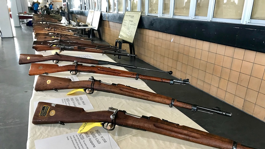 Gun collection at Hobart show