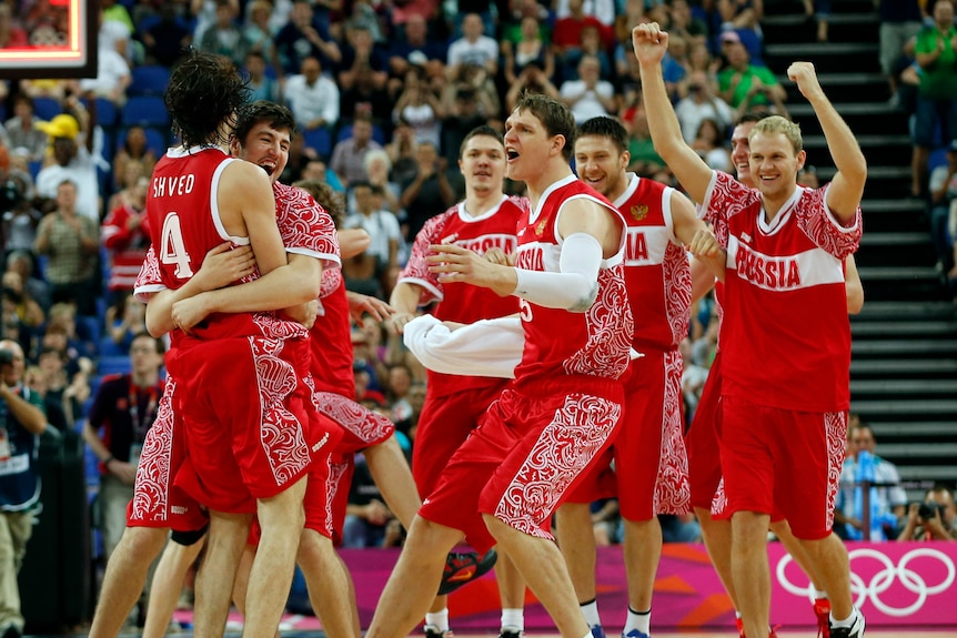 Shved and Russia celebrate win