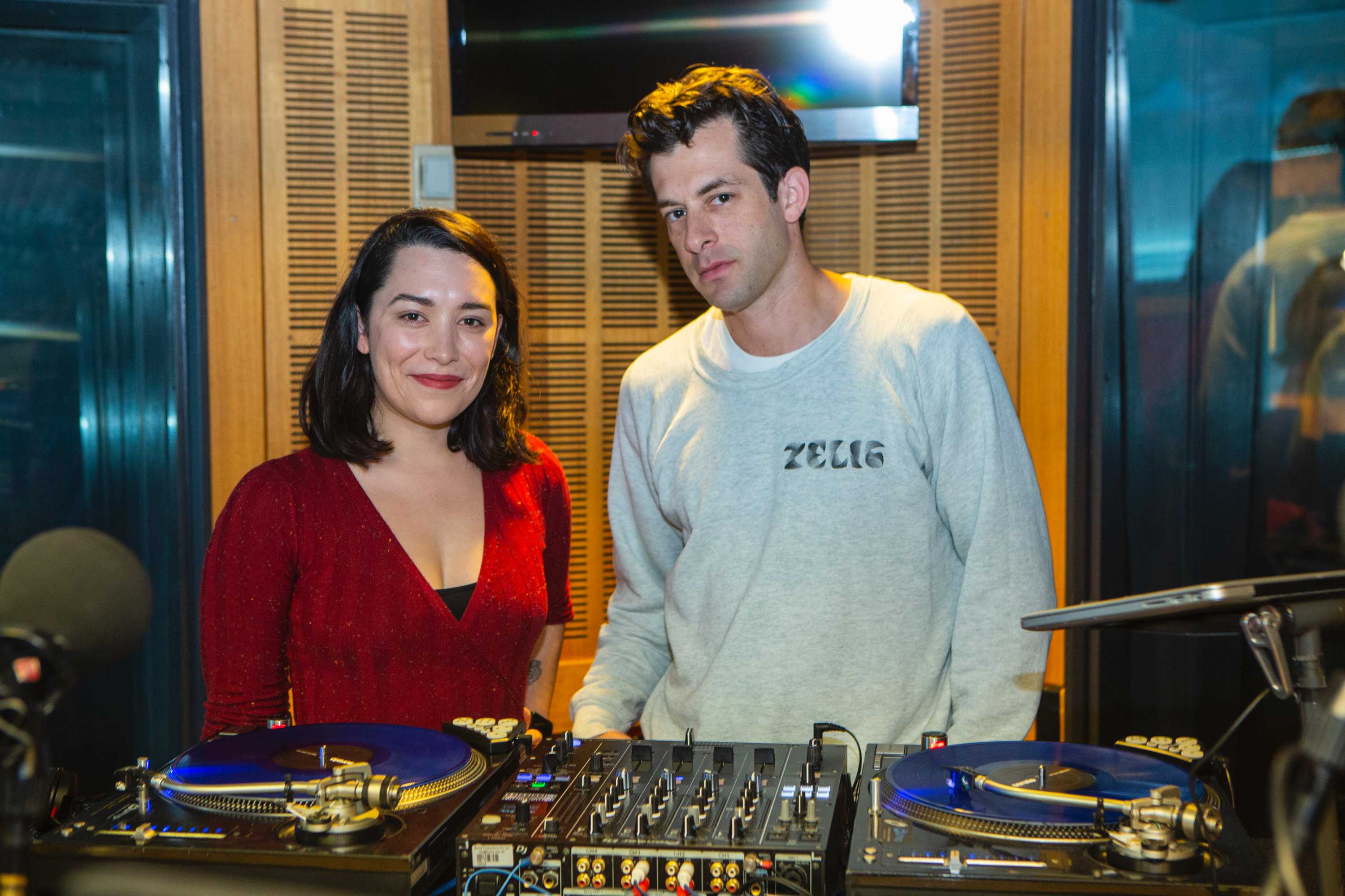 Friday Mix: Mark Ronson - triple j