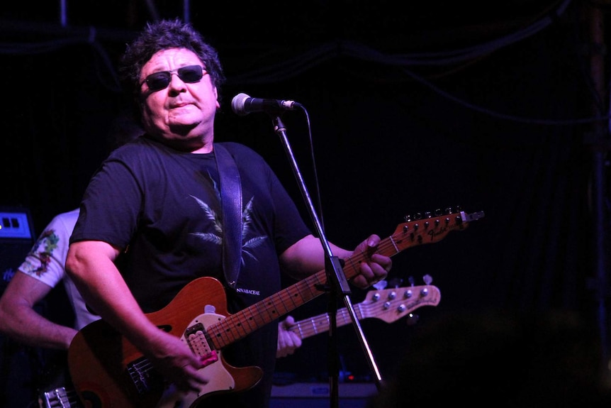 Richard Clapton's new album is a he's still angry after all these years - ABC News