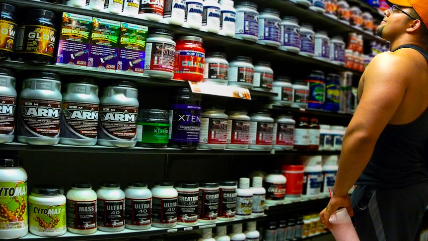 Caffeine Pills Vs Pre-Workout – Which Gives You More Energy?