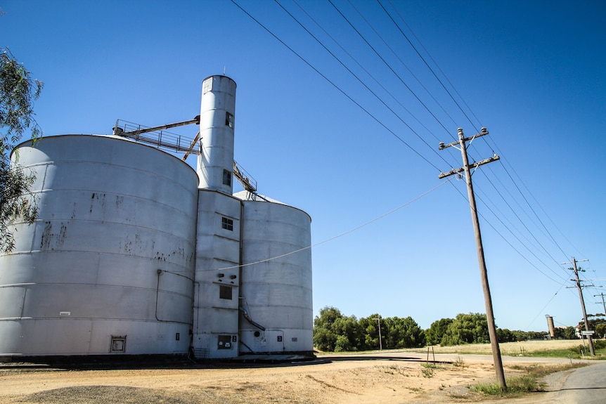 The twin steel Rupanyup silos at the entrance to the town will become part of the silo art trail.