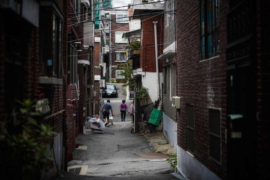 A long alley.