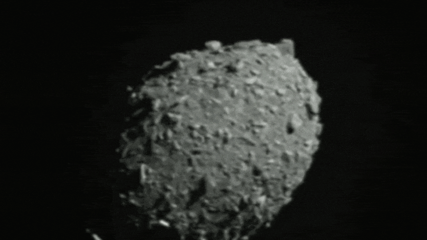 A gif of an asteroid coming closer and closer to the camera