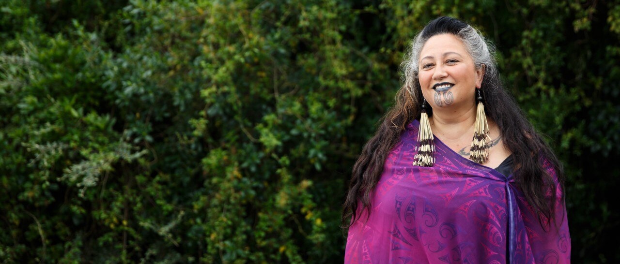 New Zealand Maori Leader Kicked Out Of Parliament For Not Wearing Necktie Abc News