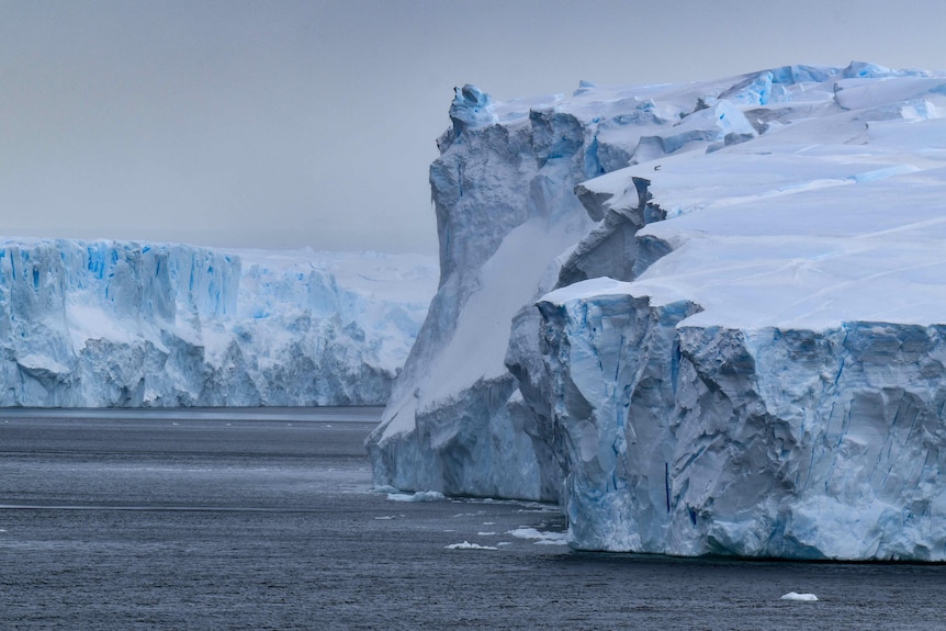Large glacier in Antarctica sits in sea