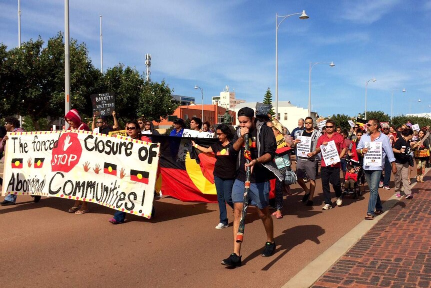 Geraldton rally against closure of remote WA communities