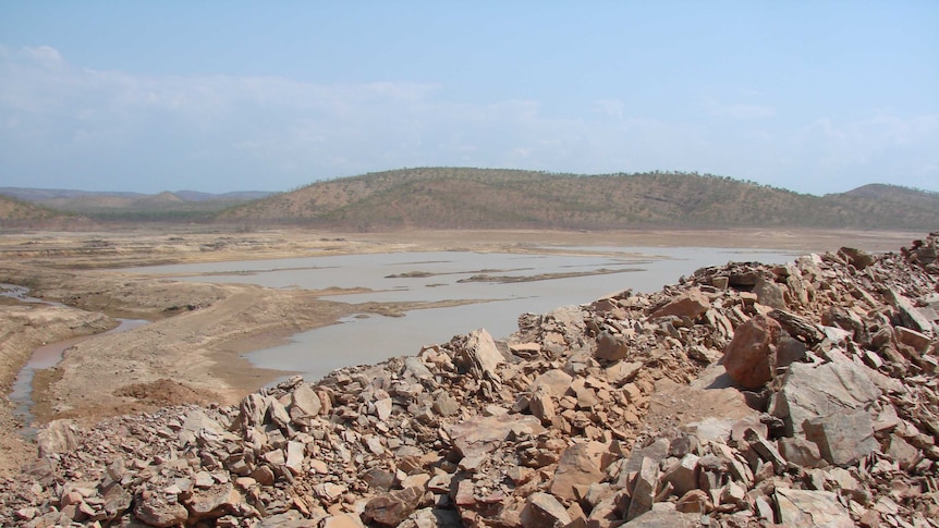 Legune Station dam