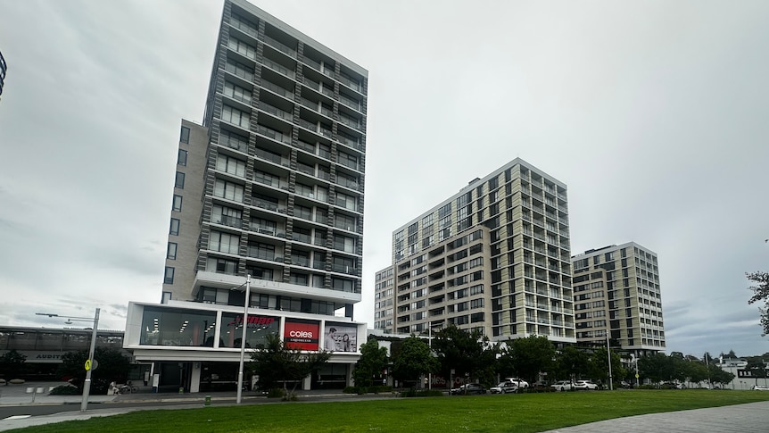 Un complexe d’appartements de Sydney « menacé de s’effondrer » après la découverte de « graves défauts » dans le béton