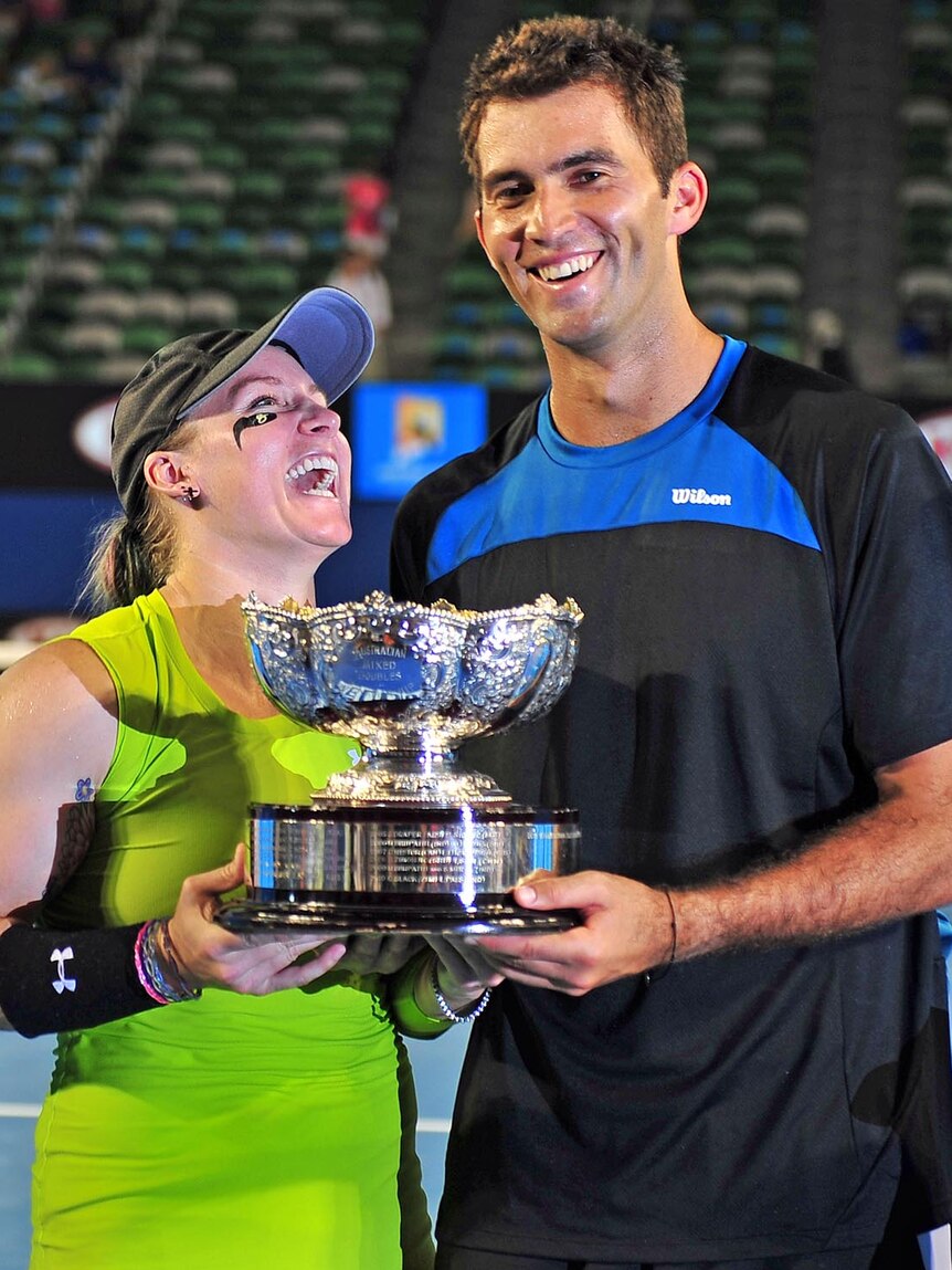 Tecau and Mattek-Sands took early control to win their first grand slam titles.