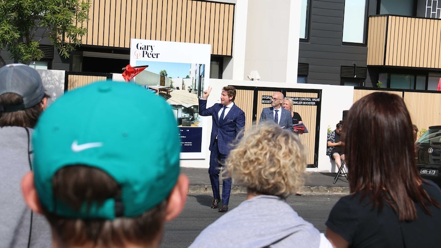 Property auction in Balaclava, Melbourne, April 2018.