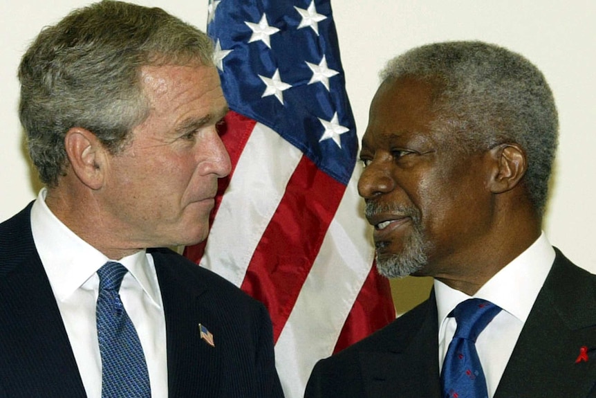 Kofi Annan with George W Bush