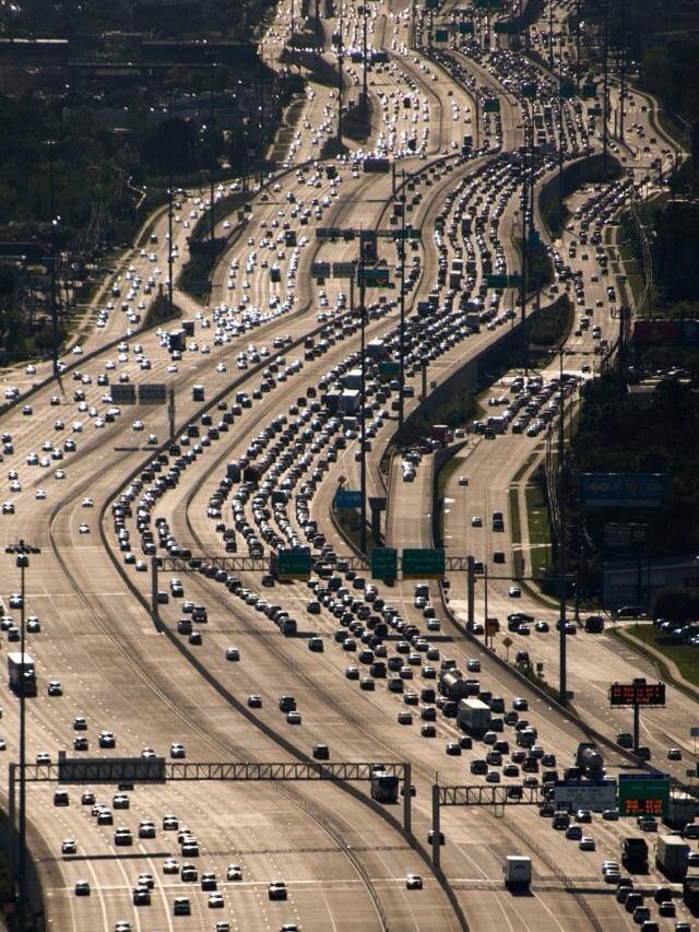 An aerial view of a large freeway.
