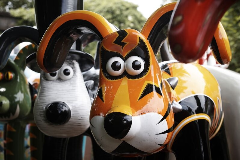 Sculptures of animated dog Gromit.