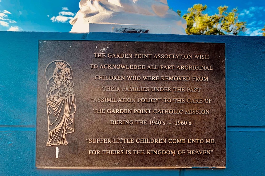 Plaque at Garden Point