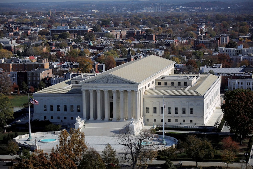 General view of the US Supreme Court