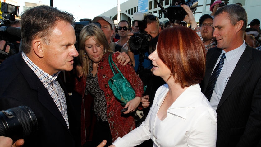 Mark Latham confronts Julia Gillard at the Ekka in Brisbane