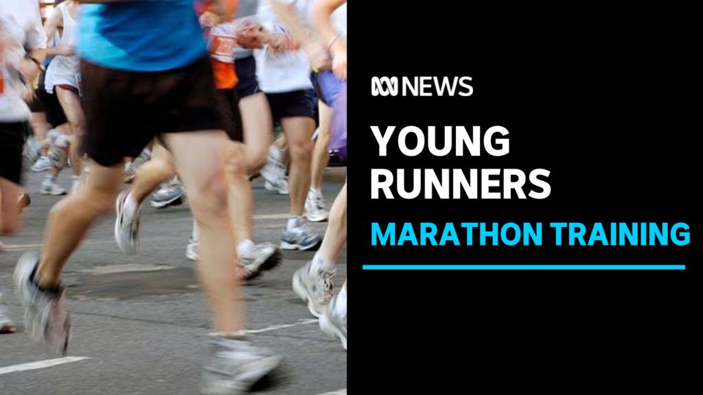 Young Runners, Marathon Training: Shot of a crowd of runners' legs.