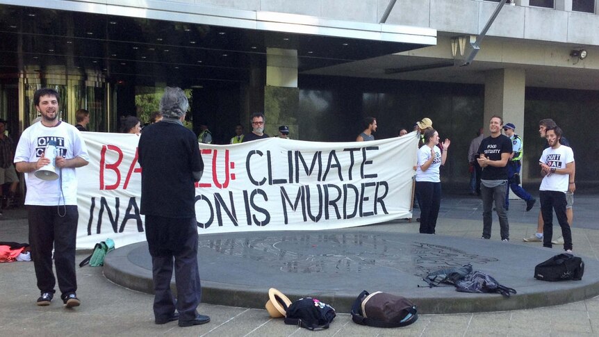 Anti-coal demonstrators end protest 2012