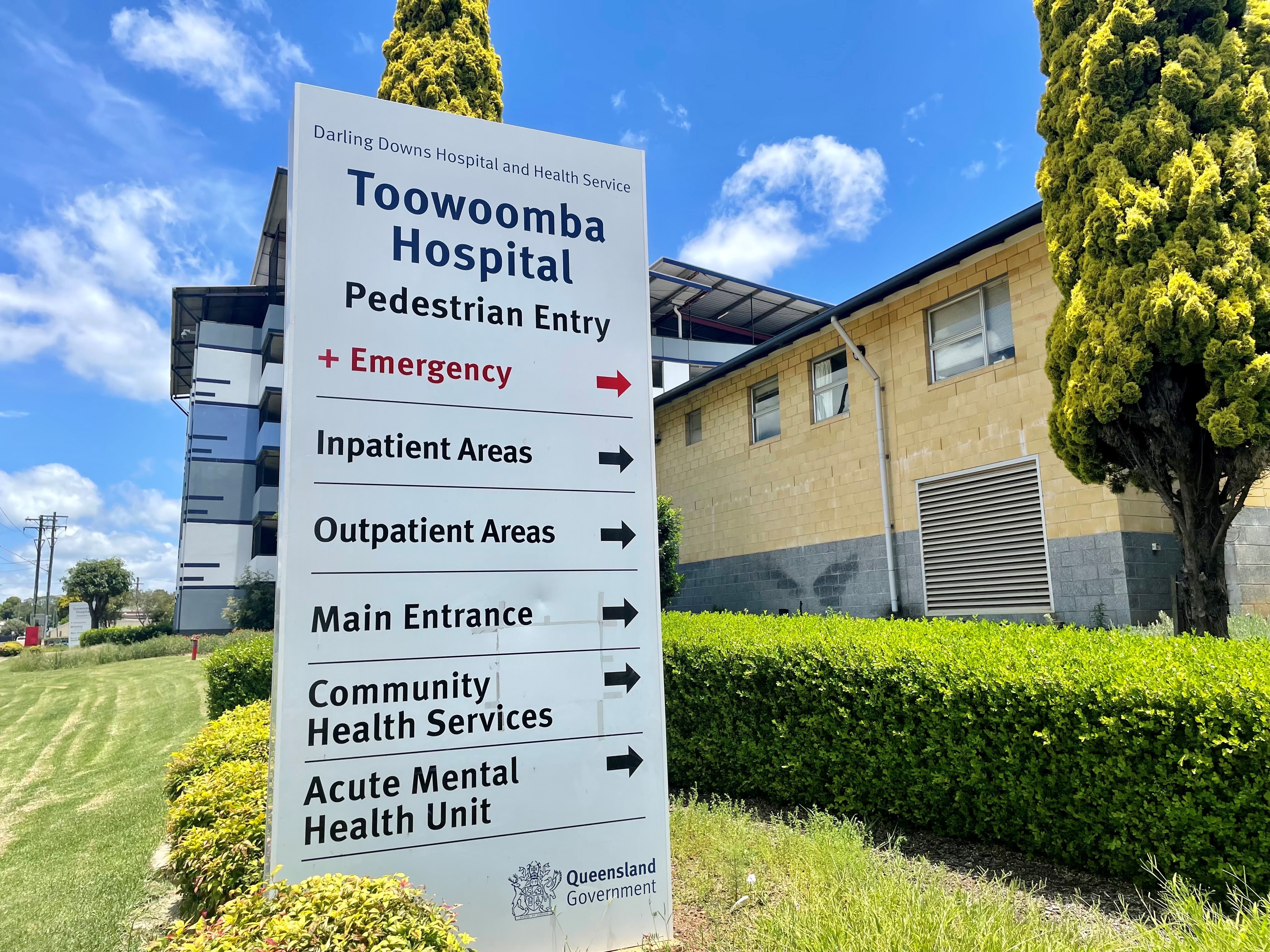 Firmar fuera del Hospital Toowoomba en Darling Downs en Queensland.