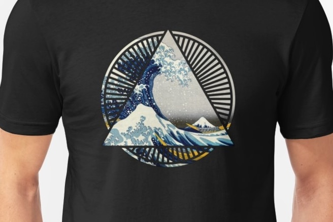 The wave appears on a t-shirt.