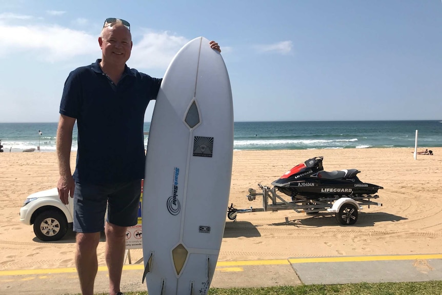 CEO of Shark Shield launches the repellent device for lifeguards at Wollongong.