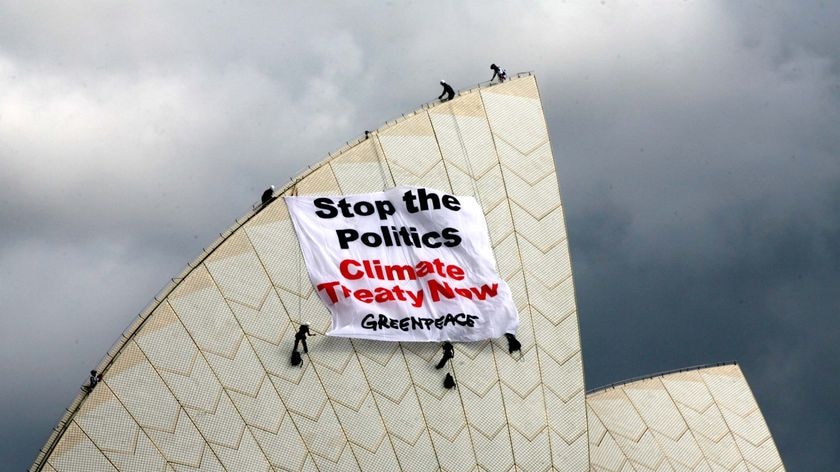 Greenpeace activists on the Sydney Opera House