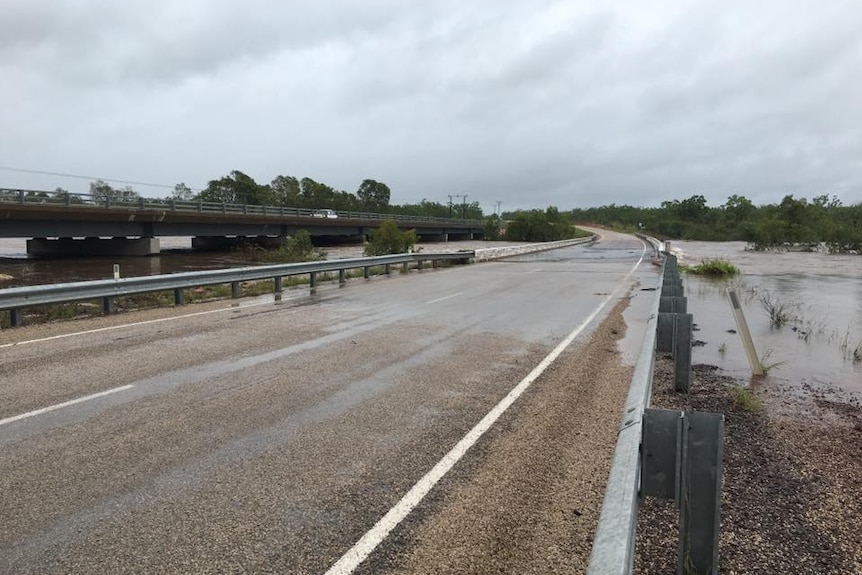 Flooding of the Edith River across the Stuart Highway