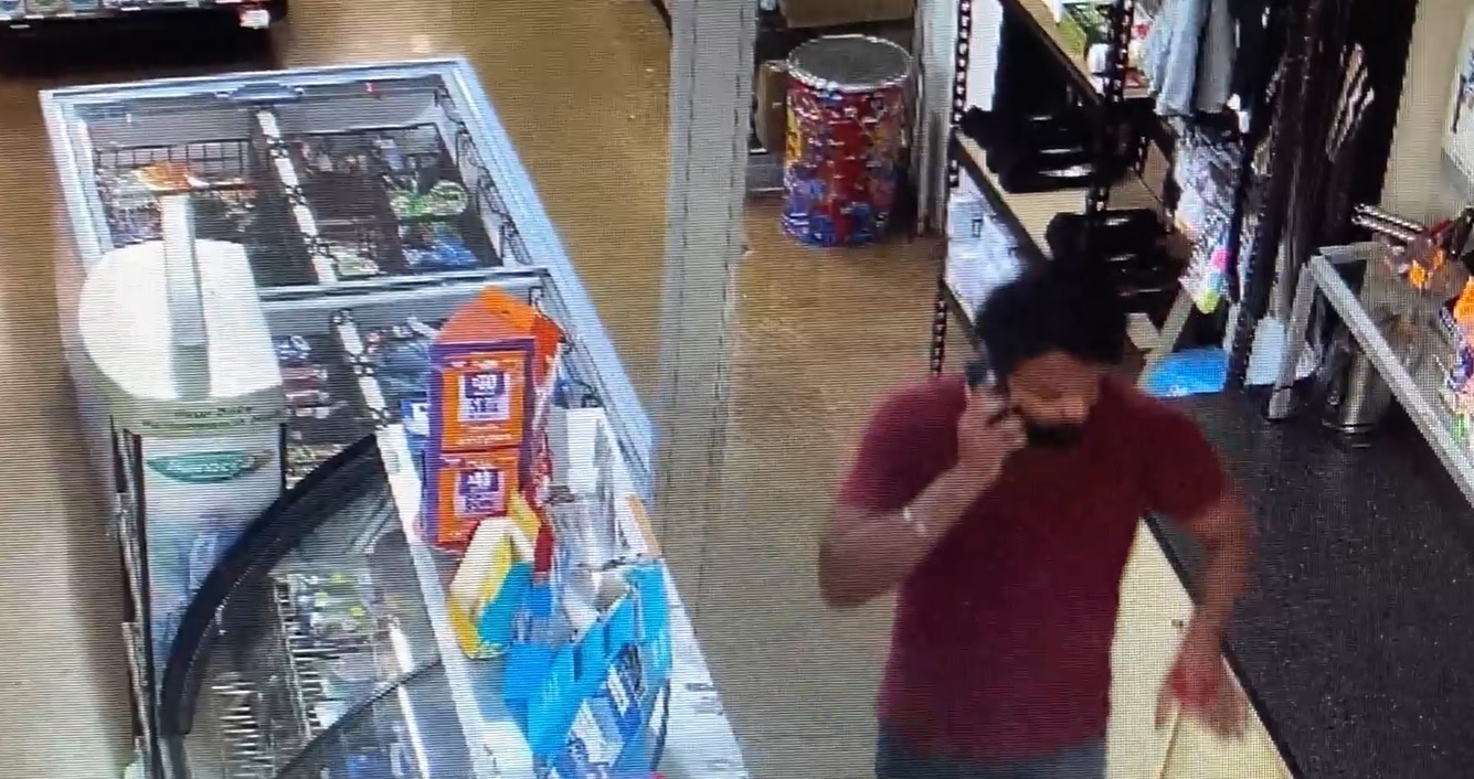 Adelaide teens charged with assault after Hindley Street convenience