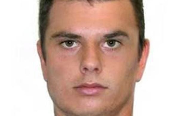 Police COMFIT image of a man accused of sexually assaulting a teenage girl at Flinders View