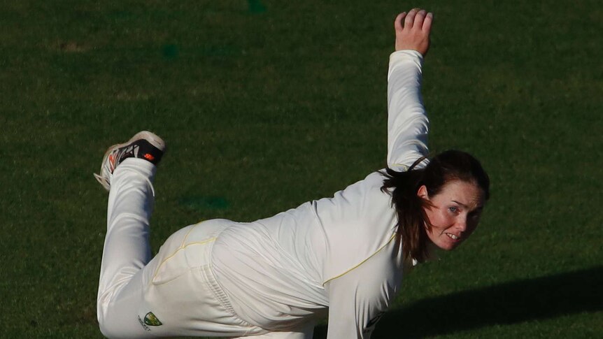 Amanda Wellington bowls for Australia against England in the Women's Ashes Test at North Sydney Oval.