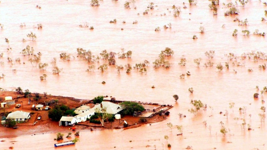 Floodwaters surround Jimba Jimba Station